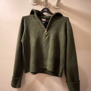 NWT Olive Green Women's Sweater!!!